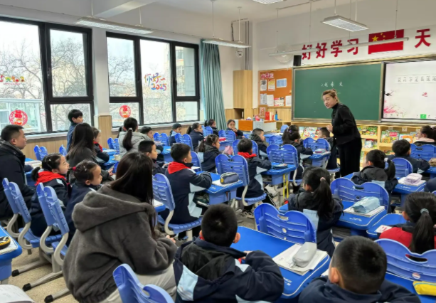 接受知识而是主动去探究去验证去发现生活中的数学之美 接受知识而是主动去探究去验证去发现生活中的数学之美